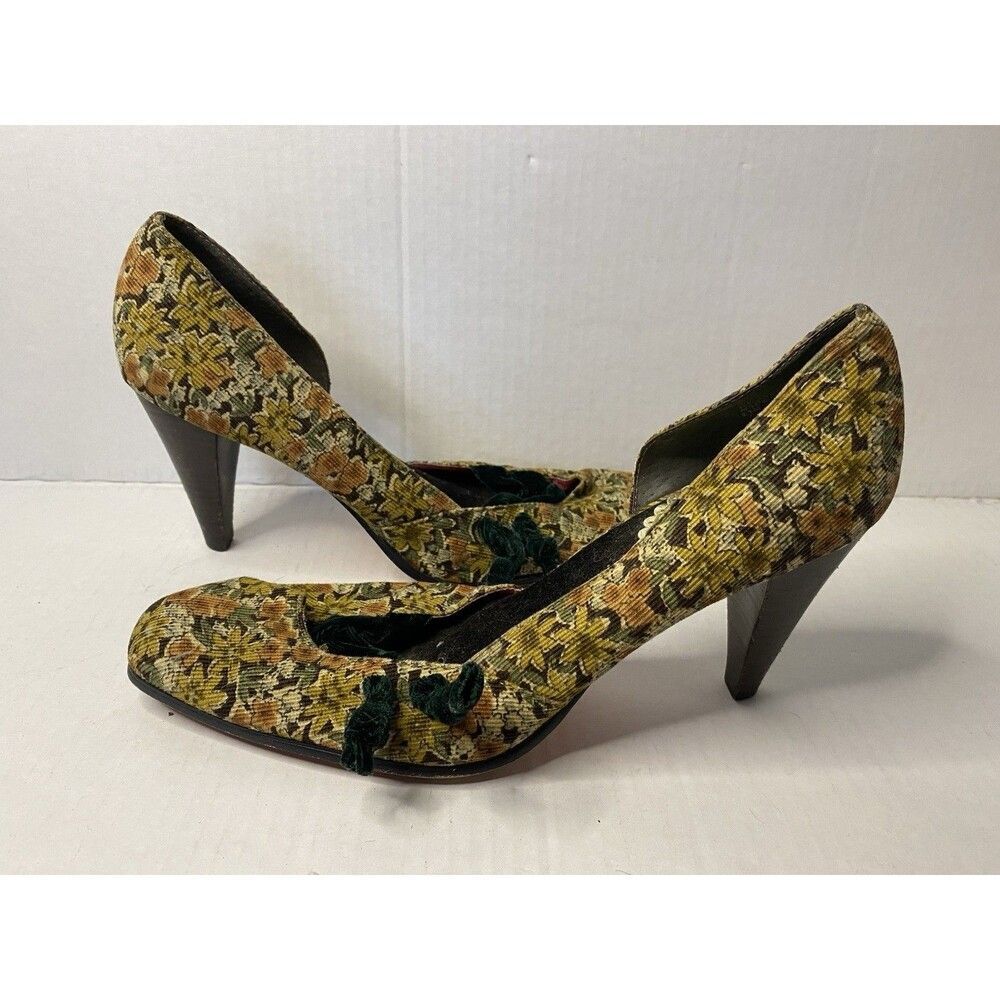 Kenzie Vintage Floral Corduroy Women’s Pumps Womens Size 8.5
